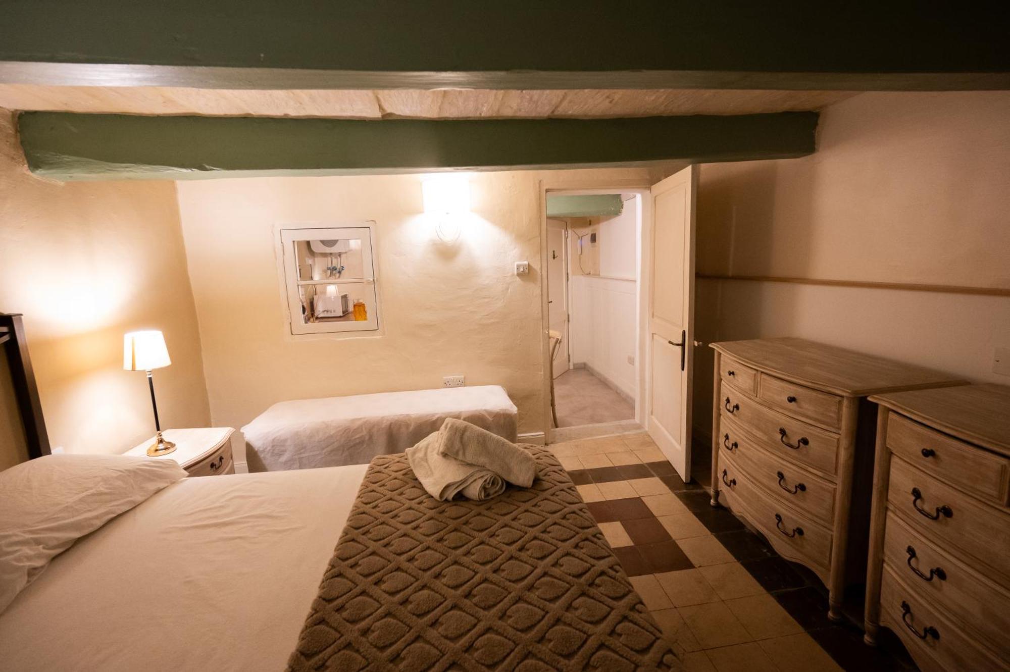 Arcanum Apartment 1 Very Close To Seafront Bus Station And Ferry To Valletta Isla Extérieur photo