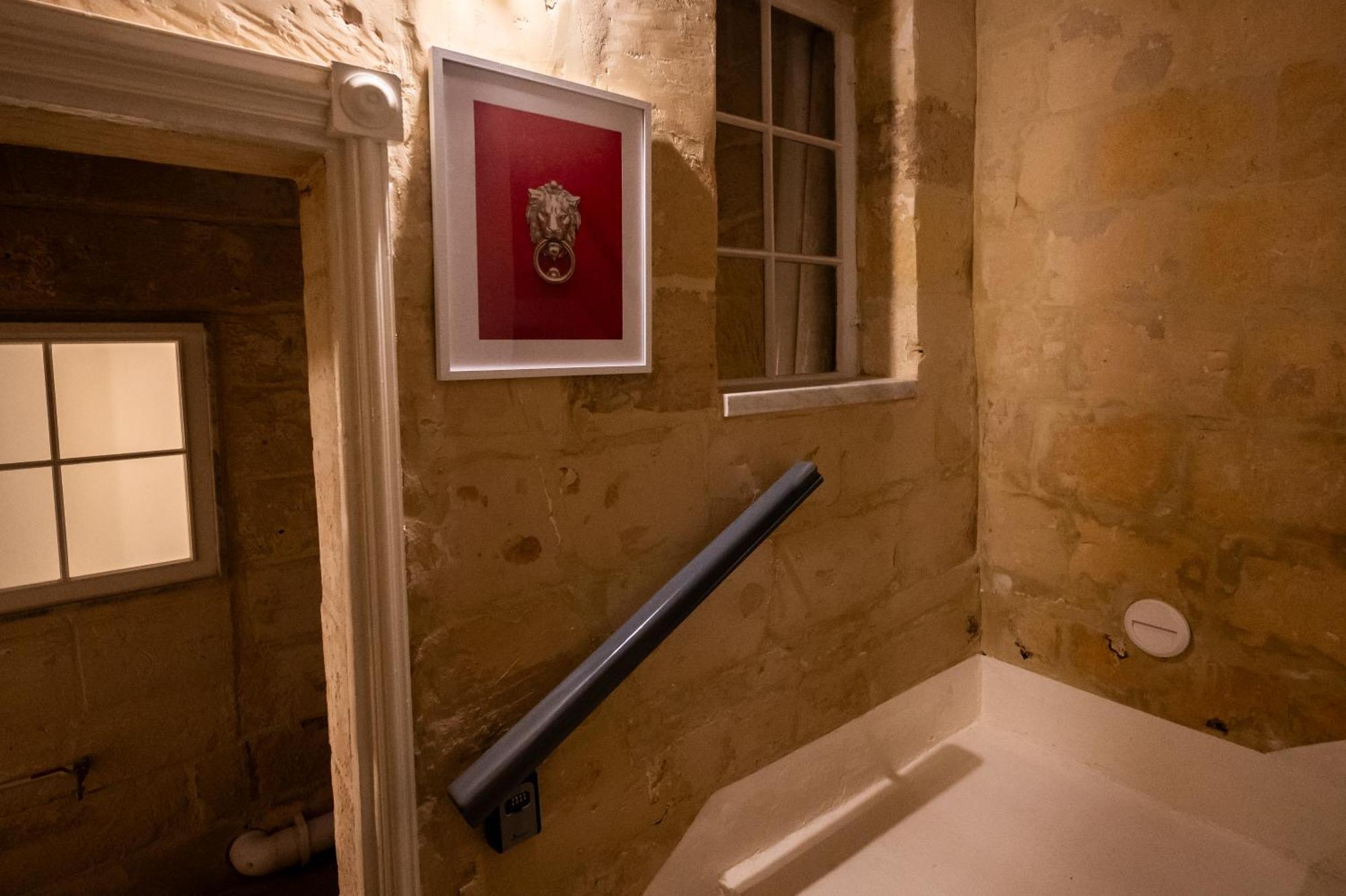Arcanum Apartment 1 Very Close To Seafront Bus Station And Ferry To Valletta Isla Extérieur photo